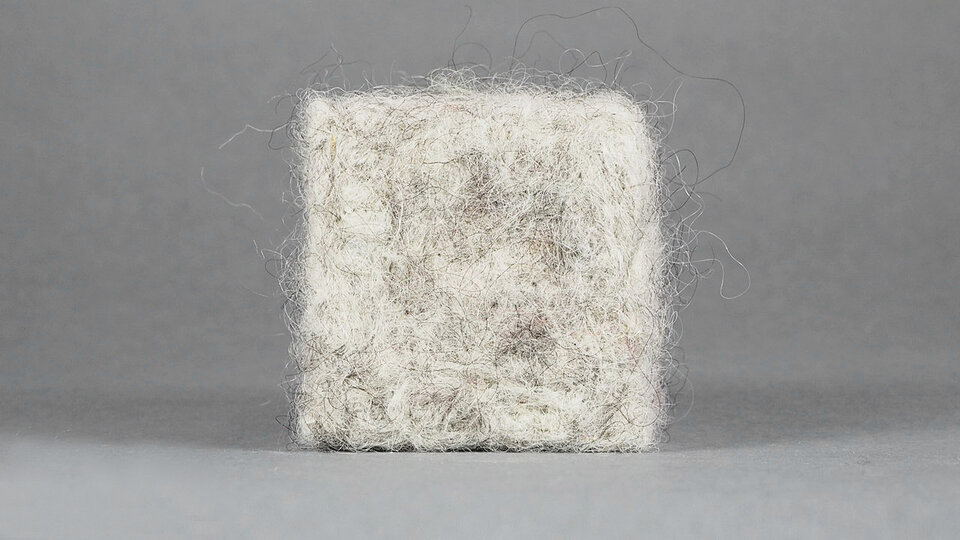 Materialwürfel aus Schafwolle