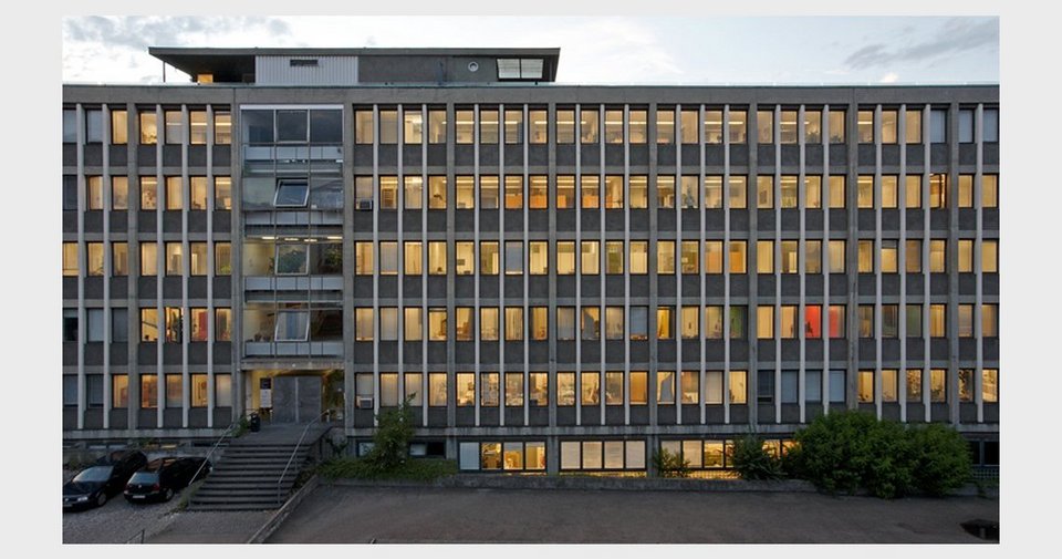 Gebaeudeansicht Bau 5 auf dem Campus der HFT Stuttgart 