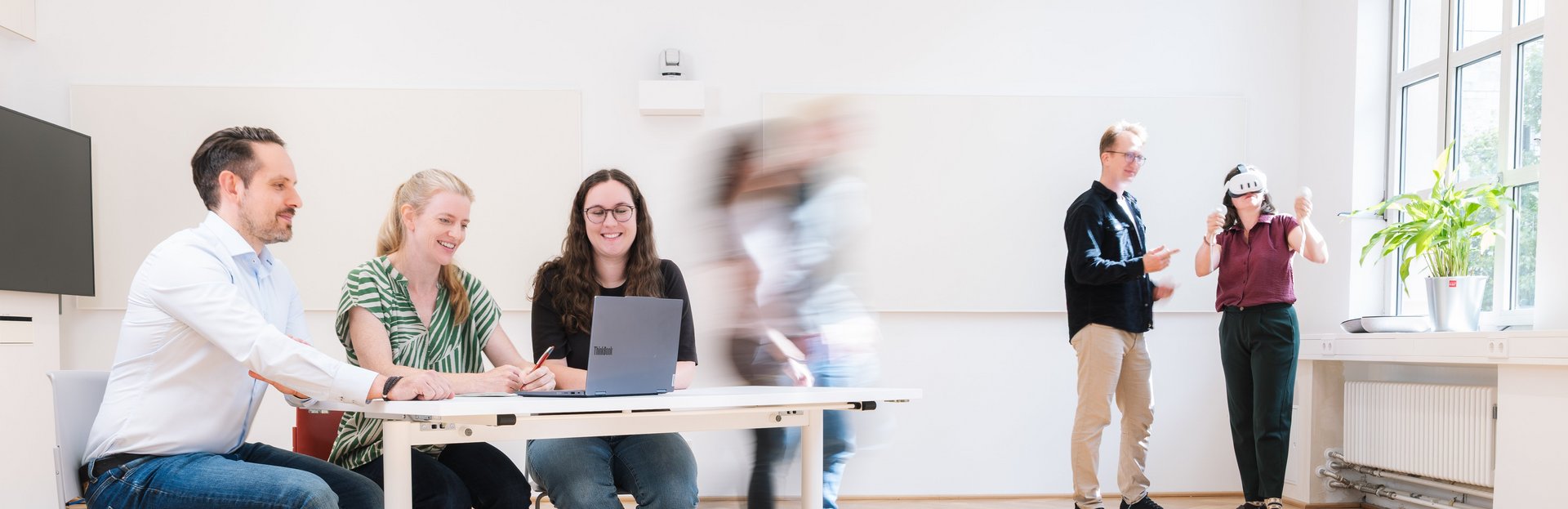 Mitarbeitende der HFT Stuttgart