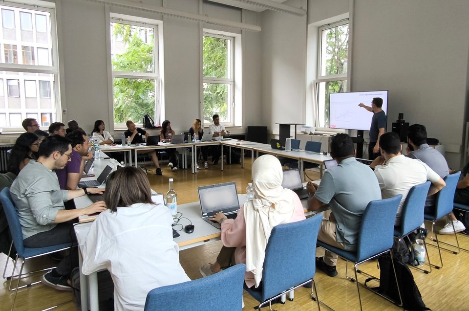 HFT Summer School 2025: Workshop “Fundamentals of Machine Learning and Deep Learning”, Prof. Dr. Michael Mommert, HFT Stuttgart