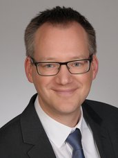 Prof. Dr. Dan Bauer