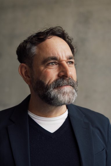 Prof. Dipl.-Ing. Lutz Dickmann